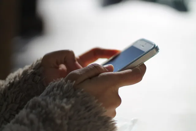 iphone, to call, chat, to write, whatsapp, whatsapp, whatsapp, whatsapp, whatsapp, whatsapp. Gen Z Discord Community Marketing: Four Stages and Stalls