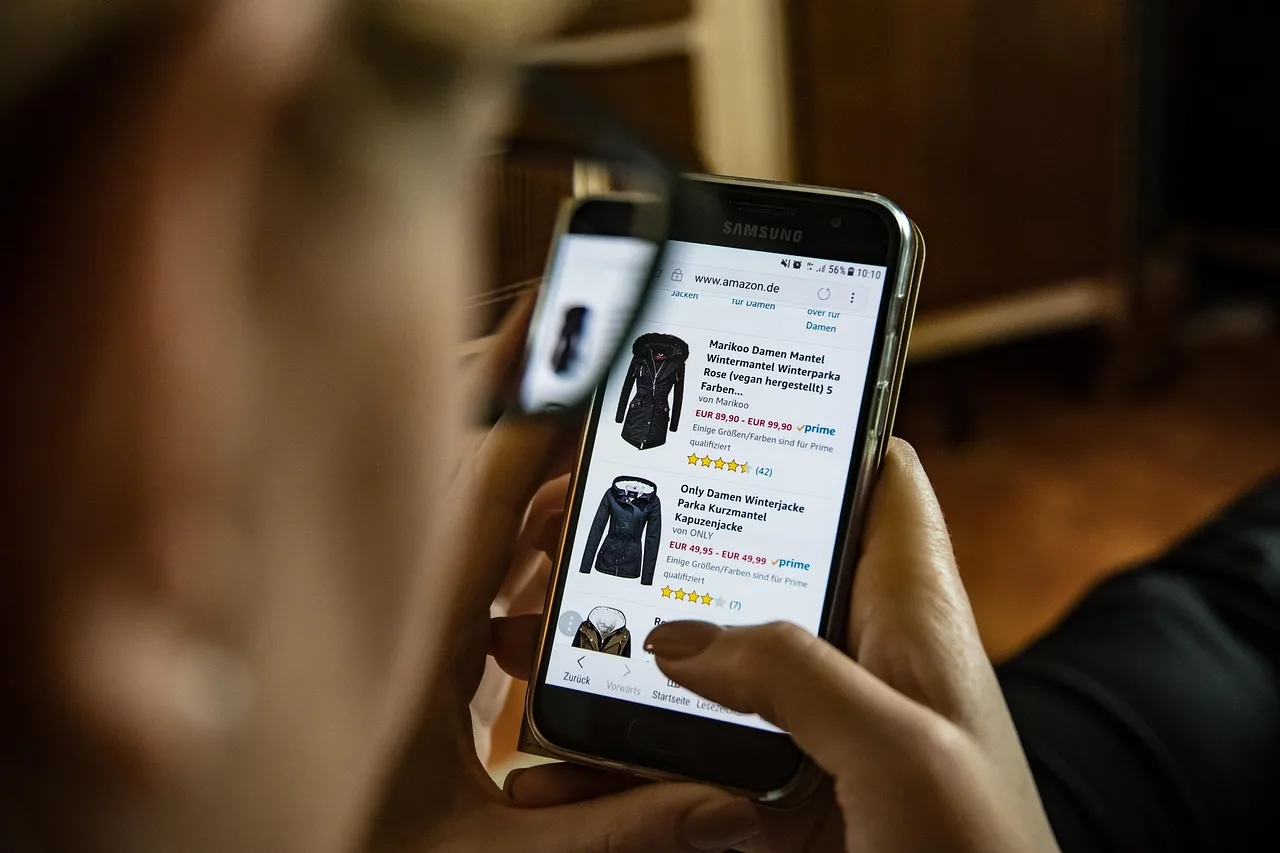 online, shopping, clothing, mobile, online shopping, purchasing, shop, website, online shopping, online shopping, online shopping, online shopping, online shopping. 4 things to check before trusting Gen z shopping habits statistics
